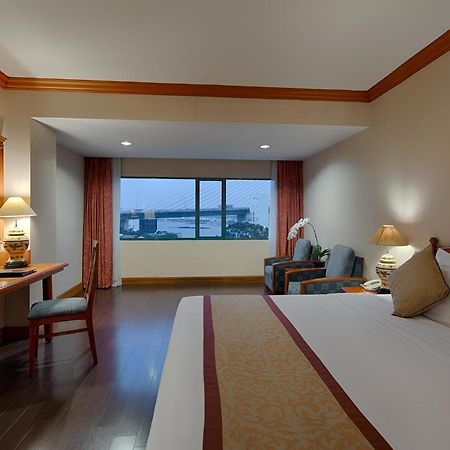 Halong Plaza Hotel Халонг Экстерьер фото