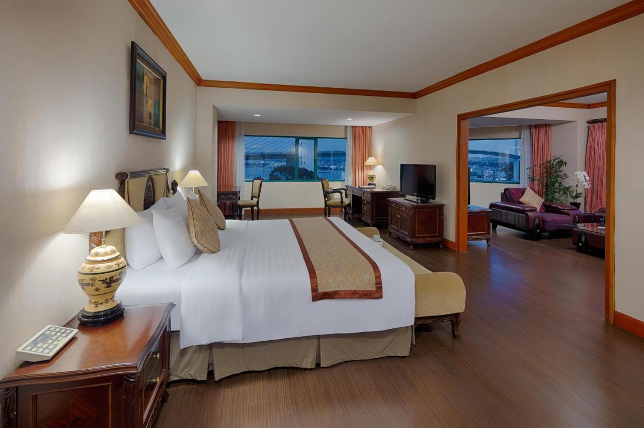 Halong Plaza Hotel Халонг Экстерьер фото